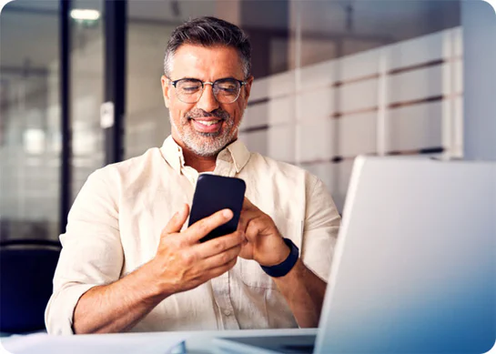 Man reviewing air quality data on a mobile phone.